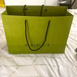 Gucci shopping bag